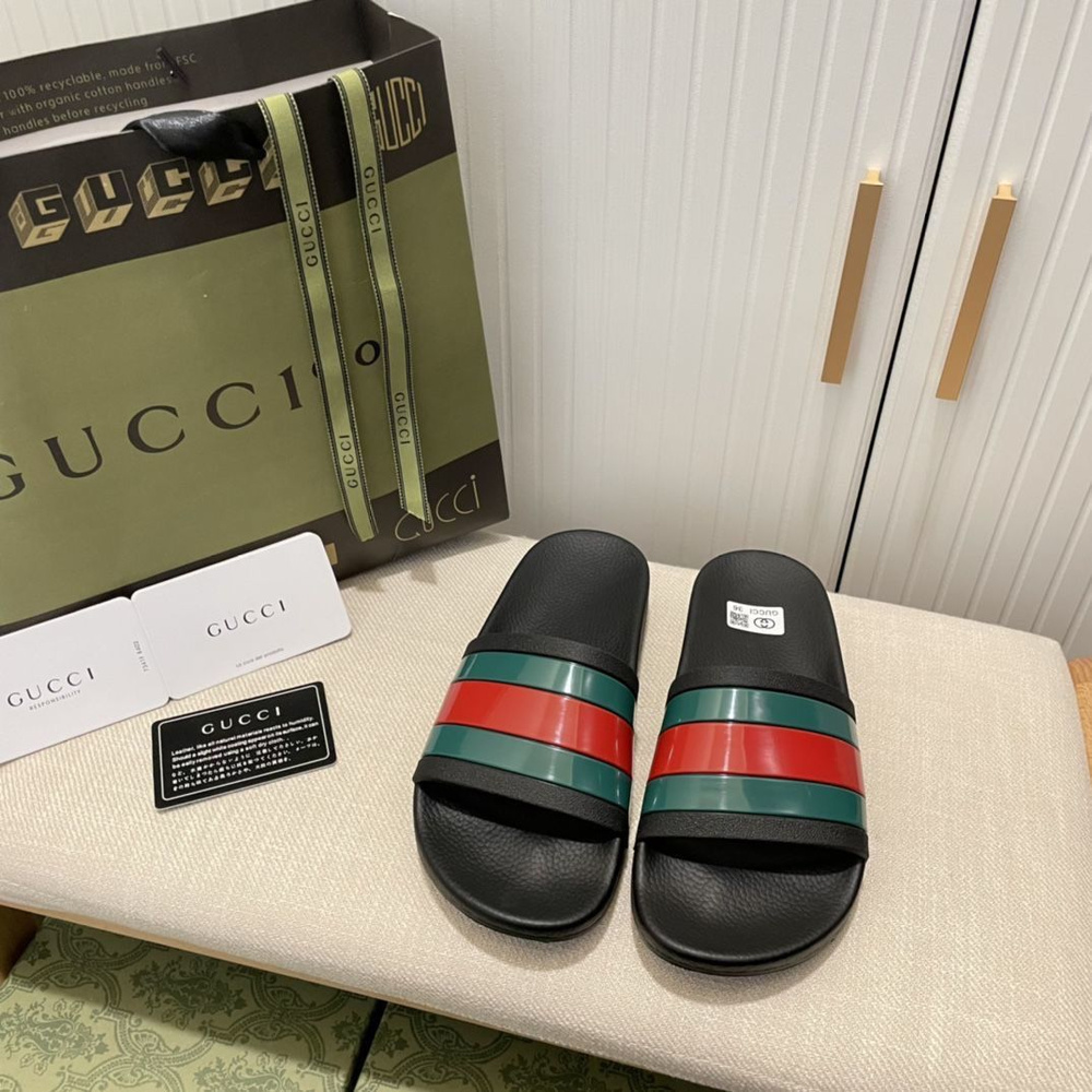 Тапочки Gucci #1