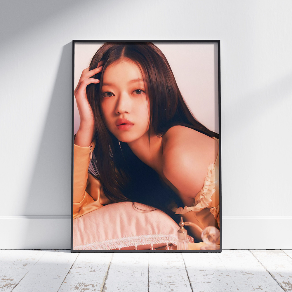 Плакат на стену для интерьера K-POP (OH MY GIRL - Юа - YooA 2) - Постер по КПОП музыке формата А3 (30x42 #1