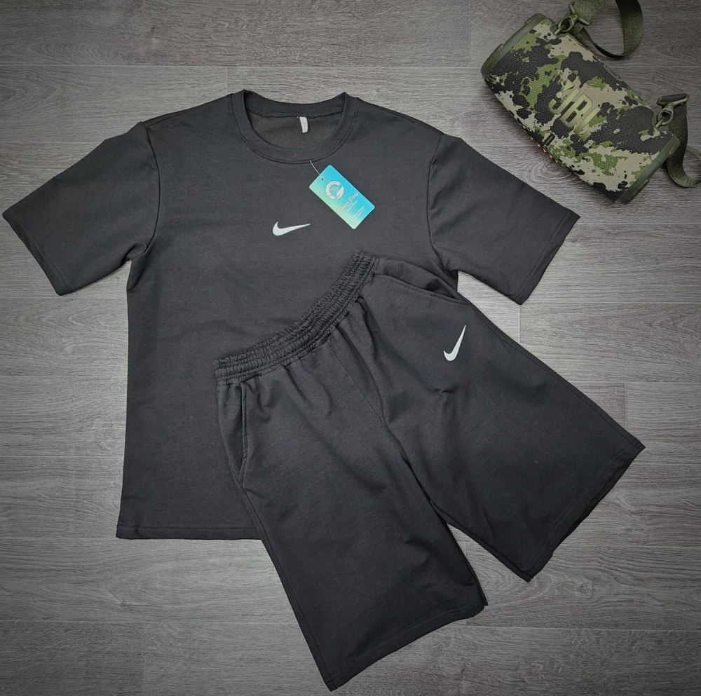 Костюм спортивный Nike #1