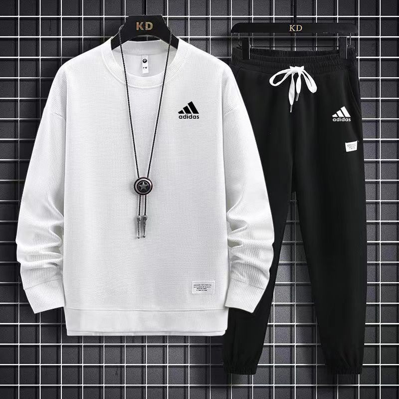 Костюм спортивный adidas #1