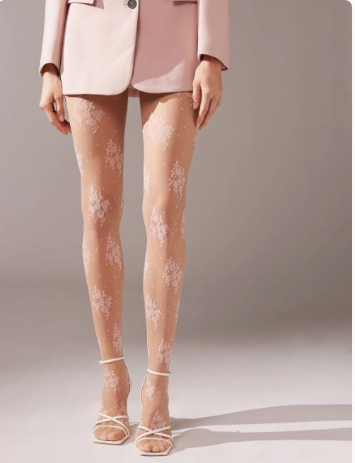 Красноуфимскіде жыныстық қатынас Әйелді ит стилінде ұрып жатыр (фото)