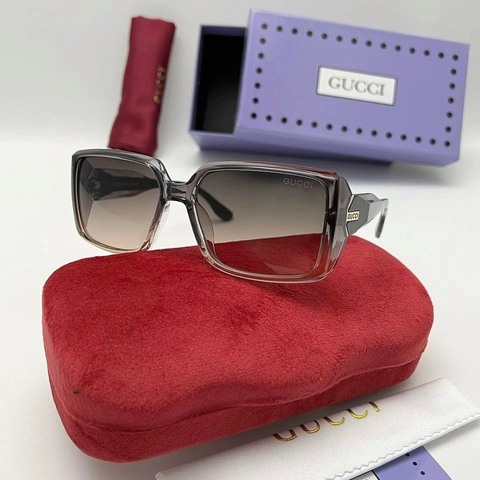 Очки солнцезащитные Gucci #1