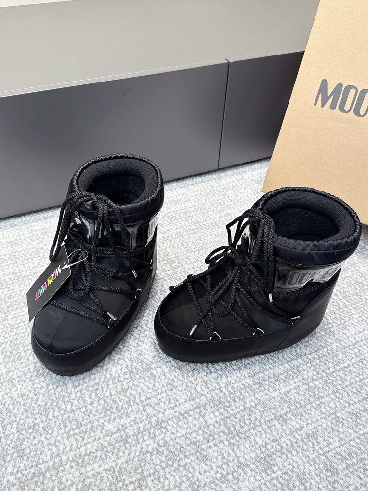 Ботинки Moon Boot #1