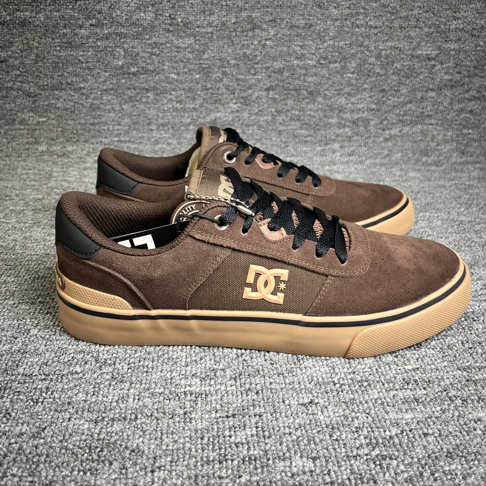 Кроссовки DC Shoes #1