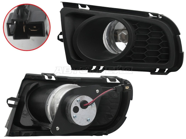 Фара противотуманная (Справа) Mazda 3 08-13 / 6 05-08