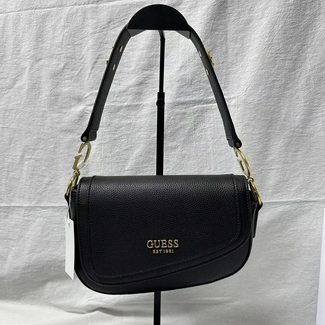 GUESS Сумка на плечо седло - купить с доставкой по выгодным ценам в ...