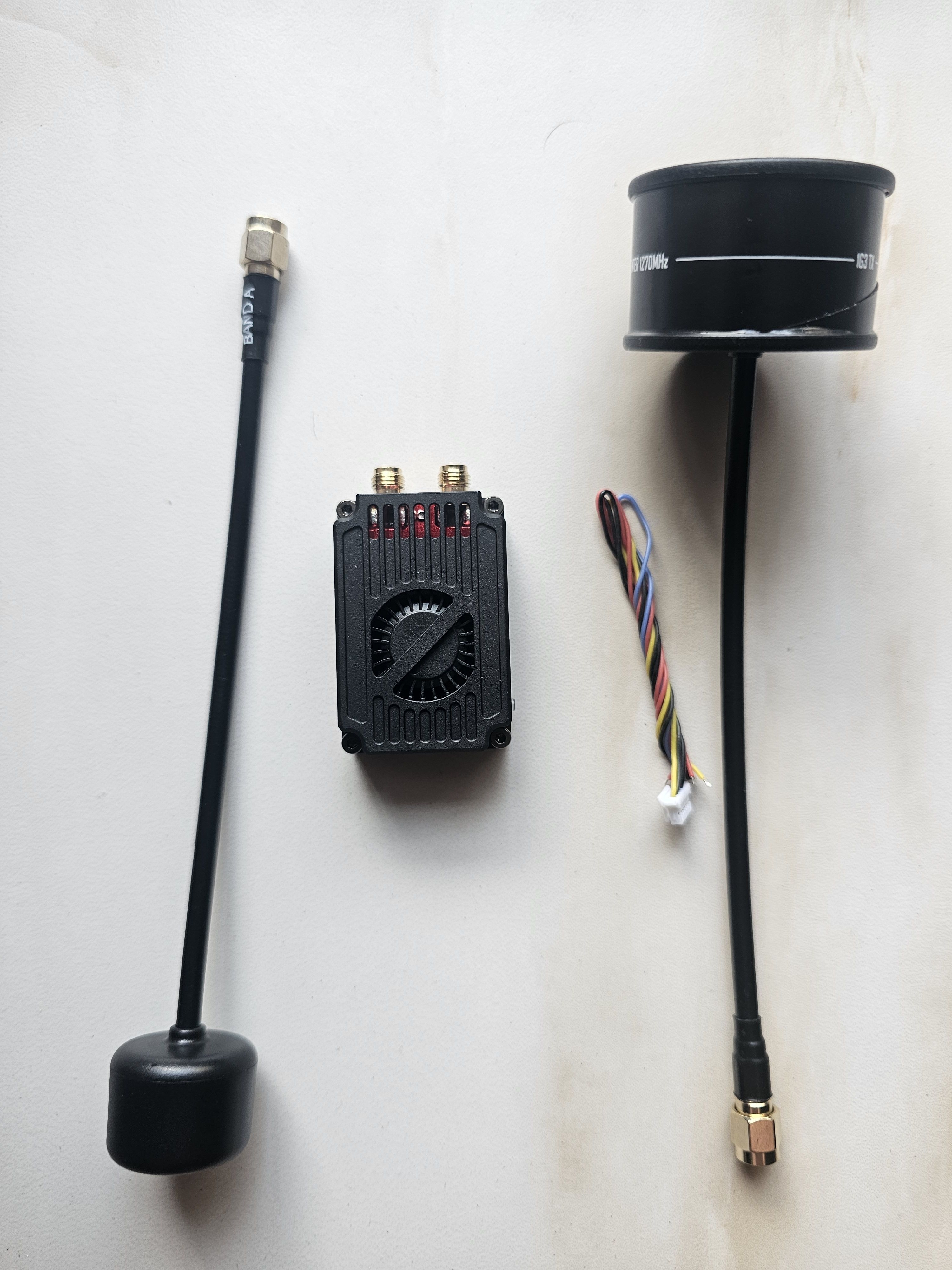 RushFPV 1.3GHz 3.3GHz 4W VTX Video Transmitter RushFPV 1.3GHz 3.3GHz 4W VTX Video Transmitter