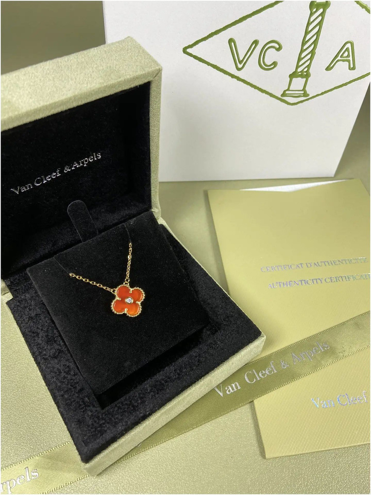 Van Cleef & Arpels Колье #1
