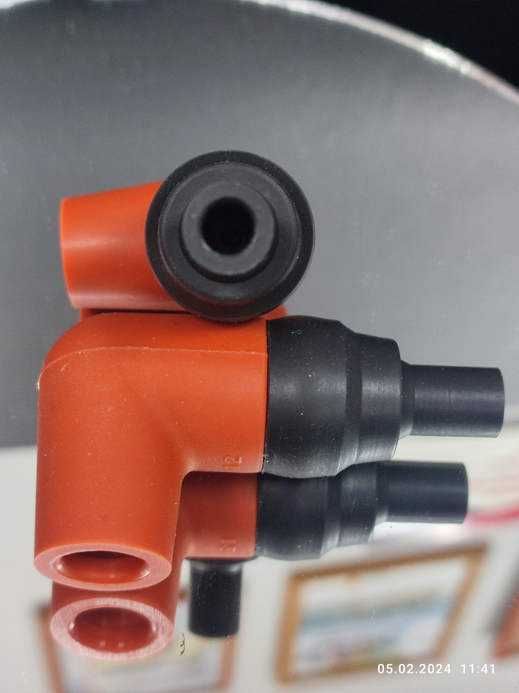 Свечной наконечник высоковольтный, колпачок высоковольтный свечи для ...