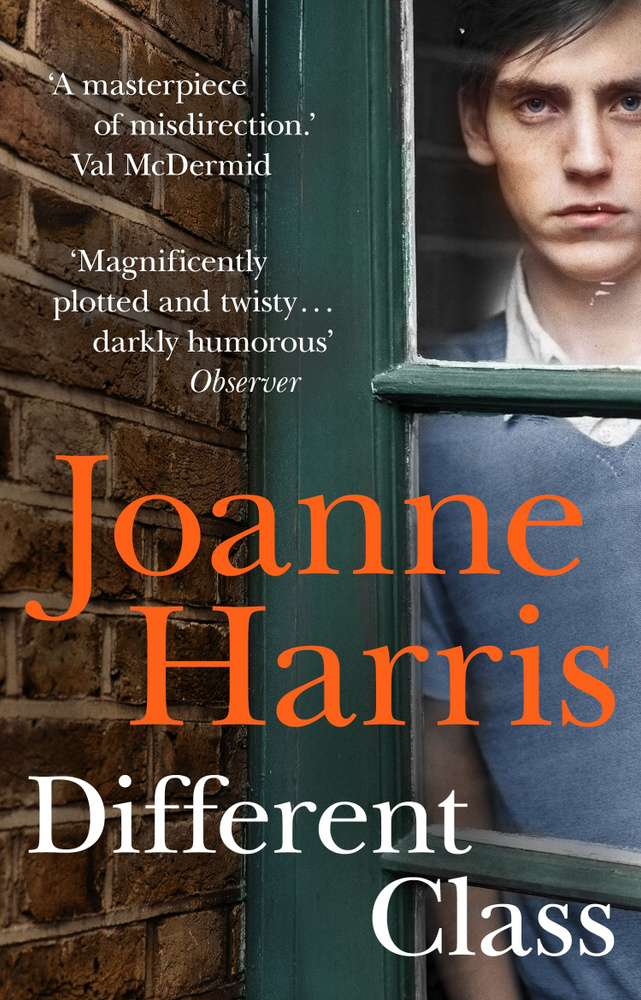 Different Class / Книга на Английском | Harris Joanne M. #1