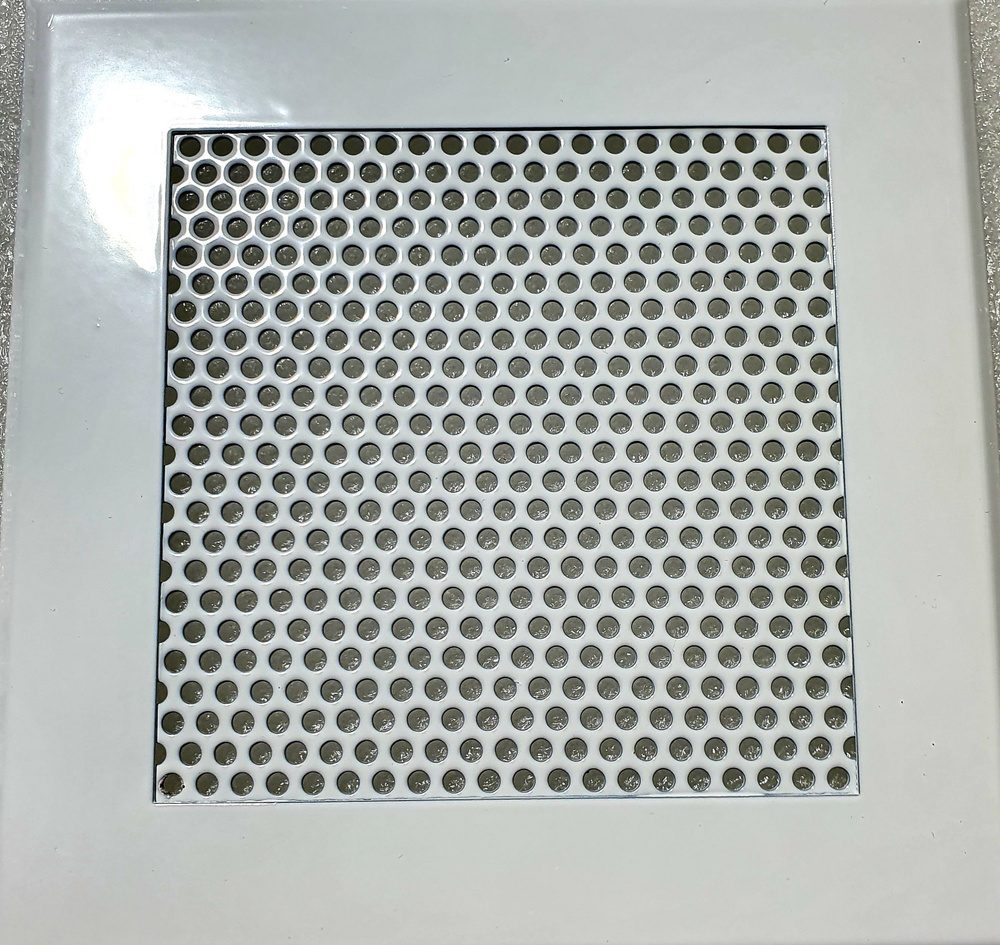 Вентиляционная решетка метал/ на магнитах 250х250 мм, кружок белый  #1