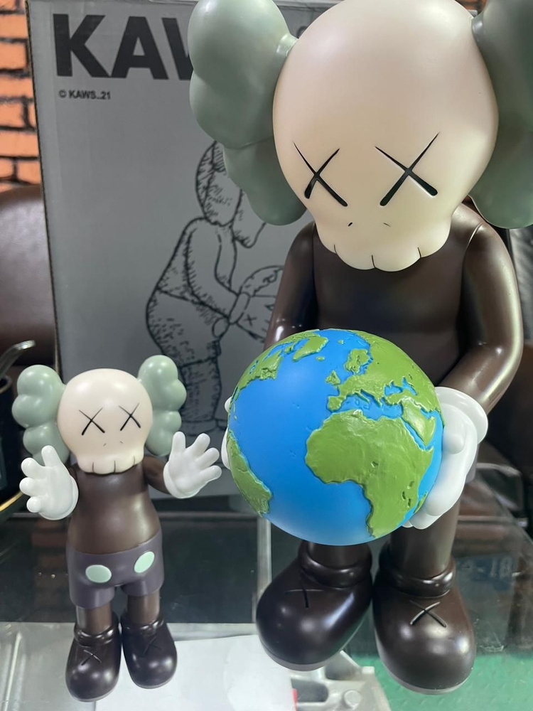 Коллекционная фигурка KAWS THE PROMISE OPEN EDITION - купить по ...