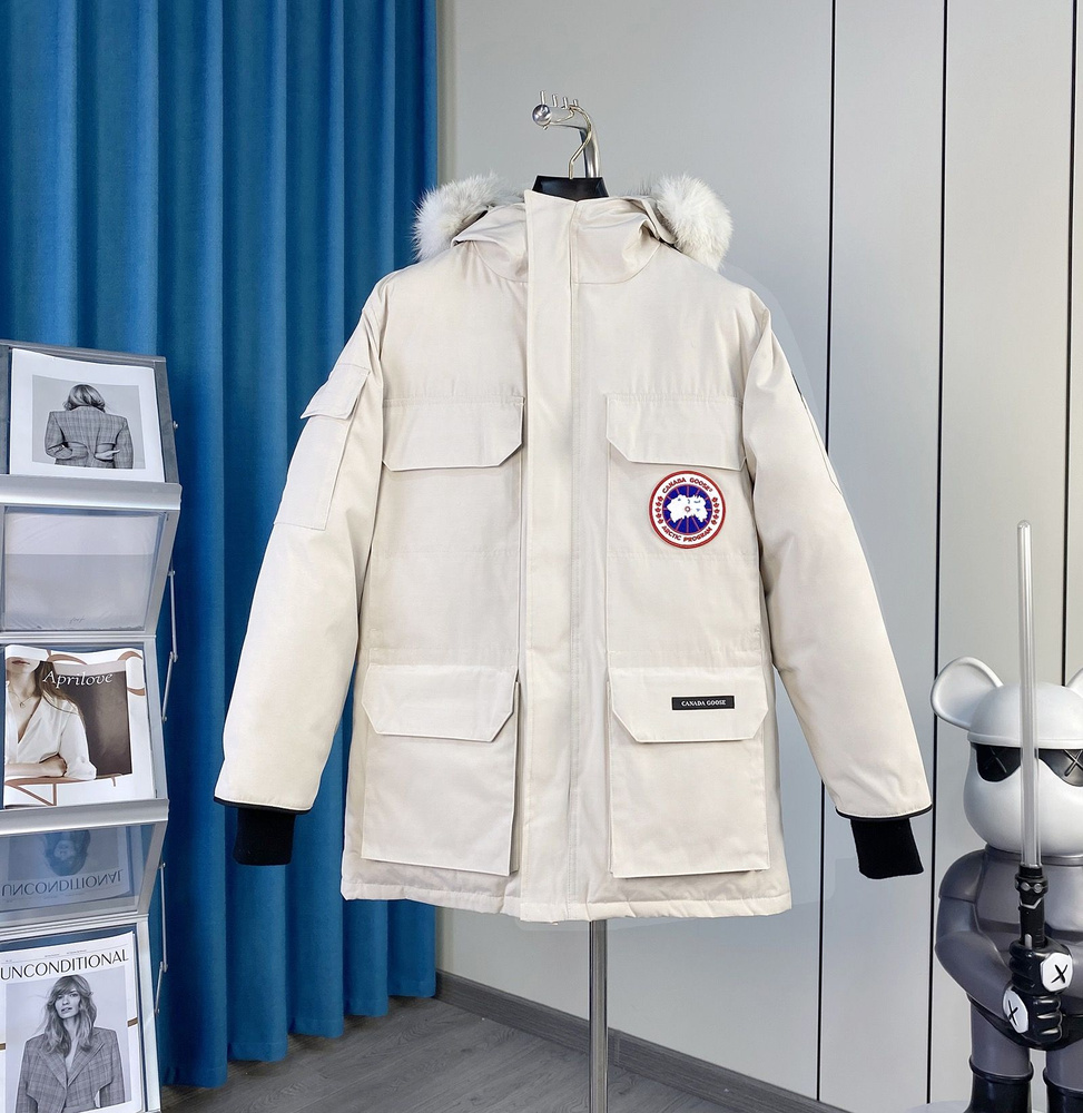 Пальто пуховое CANADA GOOSE #1