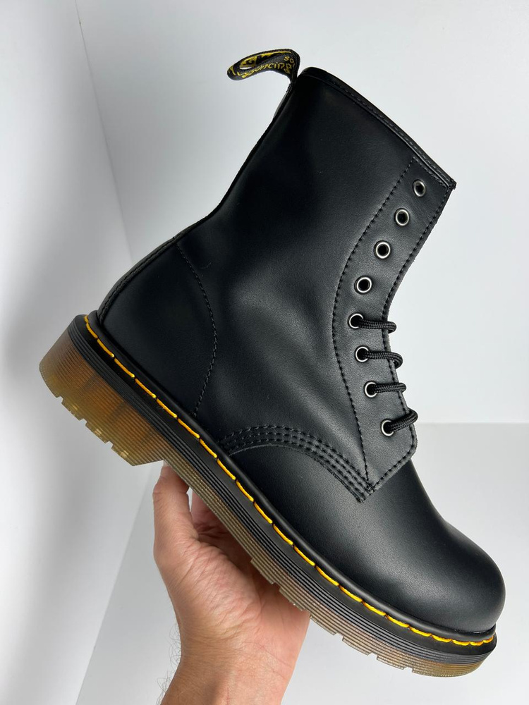 Ботинки Dr. Martens #1