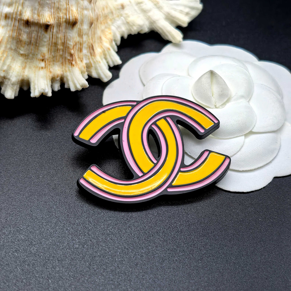 Chanel Брошь #1