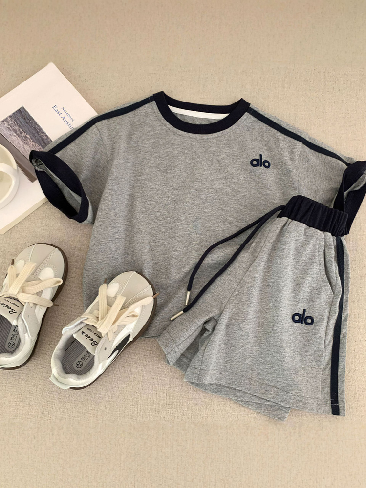 Комплект одежды Children's clothing set #1