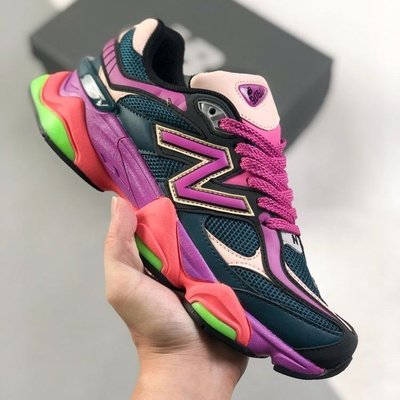 New Balance 572 OZON