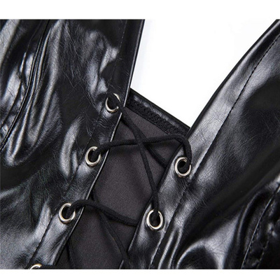 Xotinning har bir teshikda sikilgan fotosurati. Chiroyli osgan vaginalarning fotosuratlari