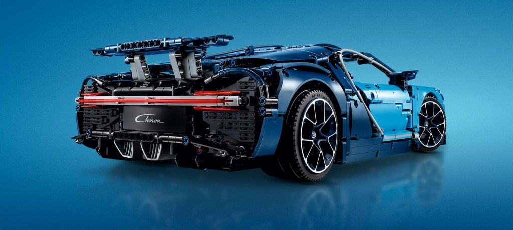 Конструктор Техник "Bugatti Chiron" 4024 детали (спортивная машина ...