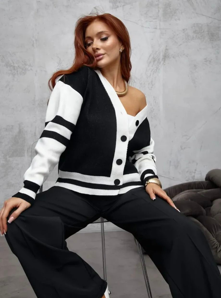 https://www.ozon.ru/product/kardigan-al-chary-bazovaya-kollektsiya-1394564885/?at=36tWvJ6p7u9MkAnZhMvZ3GETyPXpj6sx8w6W1fPKx3X0&avtc=1&avte=4&avts=1739172392&keywords=%D0%BA%D0%B0%D1%80%D0%B4%D0%B8%D0%B3%D0%B0%D0%BD+alchary