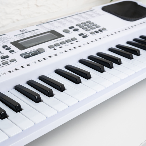 Синтезатор ON Music Basic 54 клавиши, white купить на OZON по