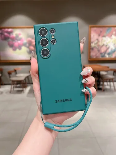 Samsung S22Ultra/Браслет Samsung S22Ultra с защитой камеры в противоударной силиконовой коробке