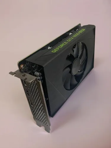 HP Видеокарта GeForce GTX 1650 SUPER 4 ГБ (hp-TU116-250-KA-A7)