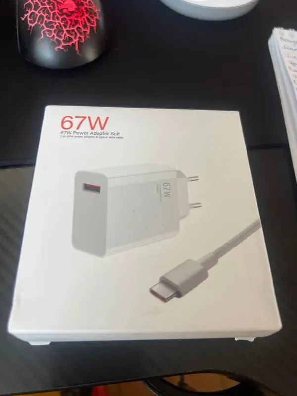 交流充电器, USB 2.0 A 型(连接器), 70 瓦特, 白色, 铬色