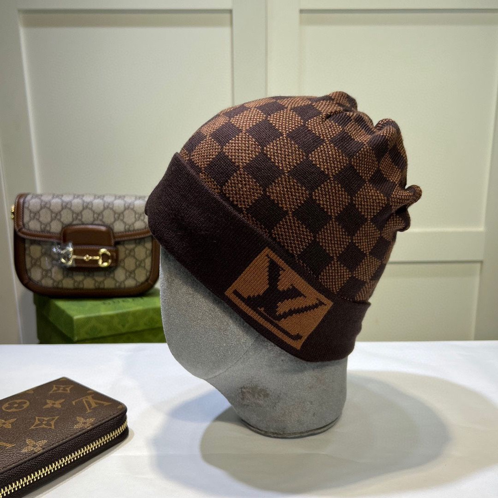 Шапка Louis Vuitton Fashion Beanies #1