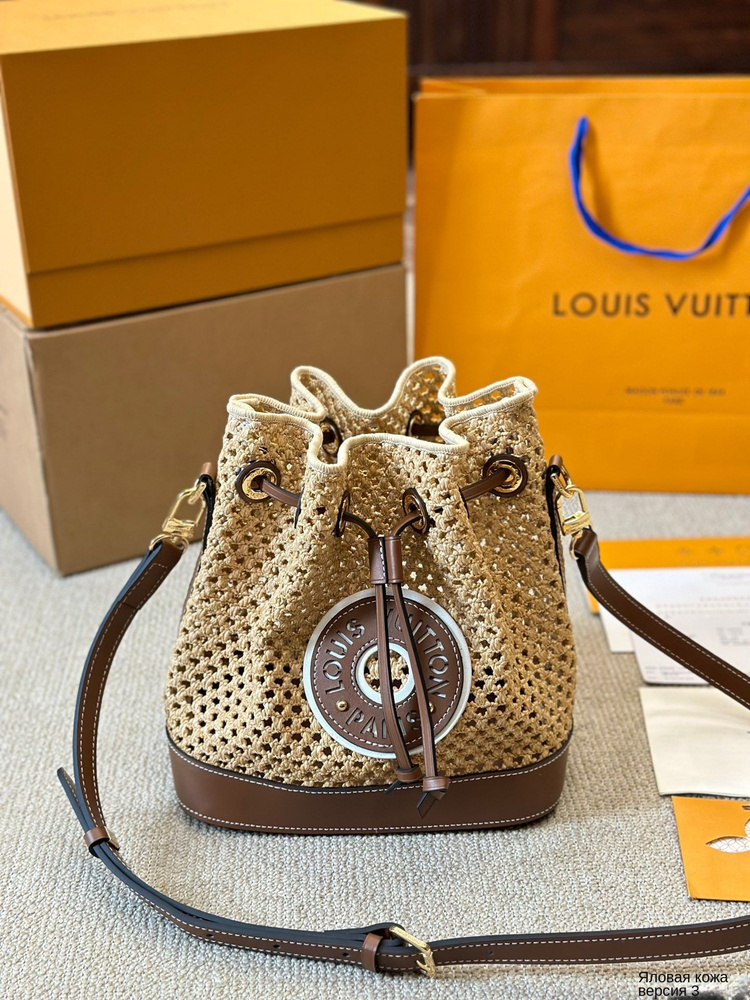 Louis Vuitton Сумка на плечо #1