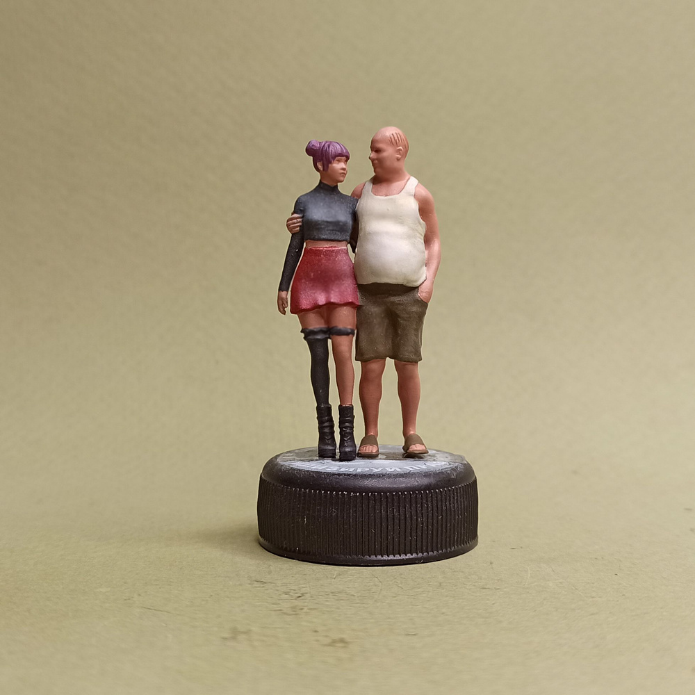 Скуф и альтушка. Влюблённые часть 3. Фигурка в масштабе 1:43. Расписанная (окрашенная). #1