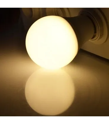 Лампа светодиодная цоколь E27. 4Вт. Цвет свечения: Теплый белый. 1 штука