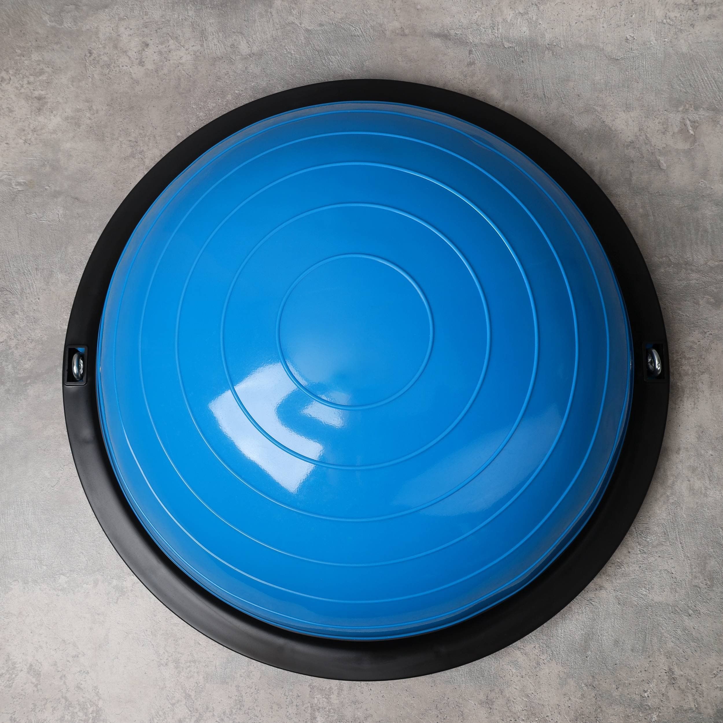 Полусфера балансировочная BOSU 46 см Woohooo Drops в комплекте с эспандером и насосом, синяя