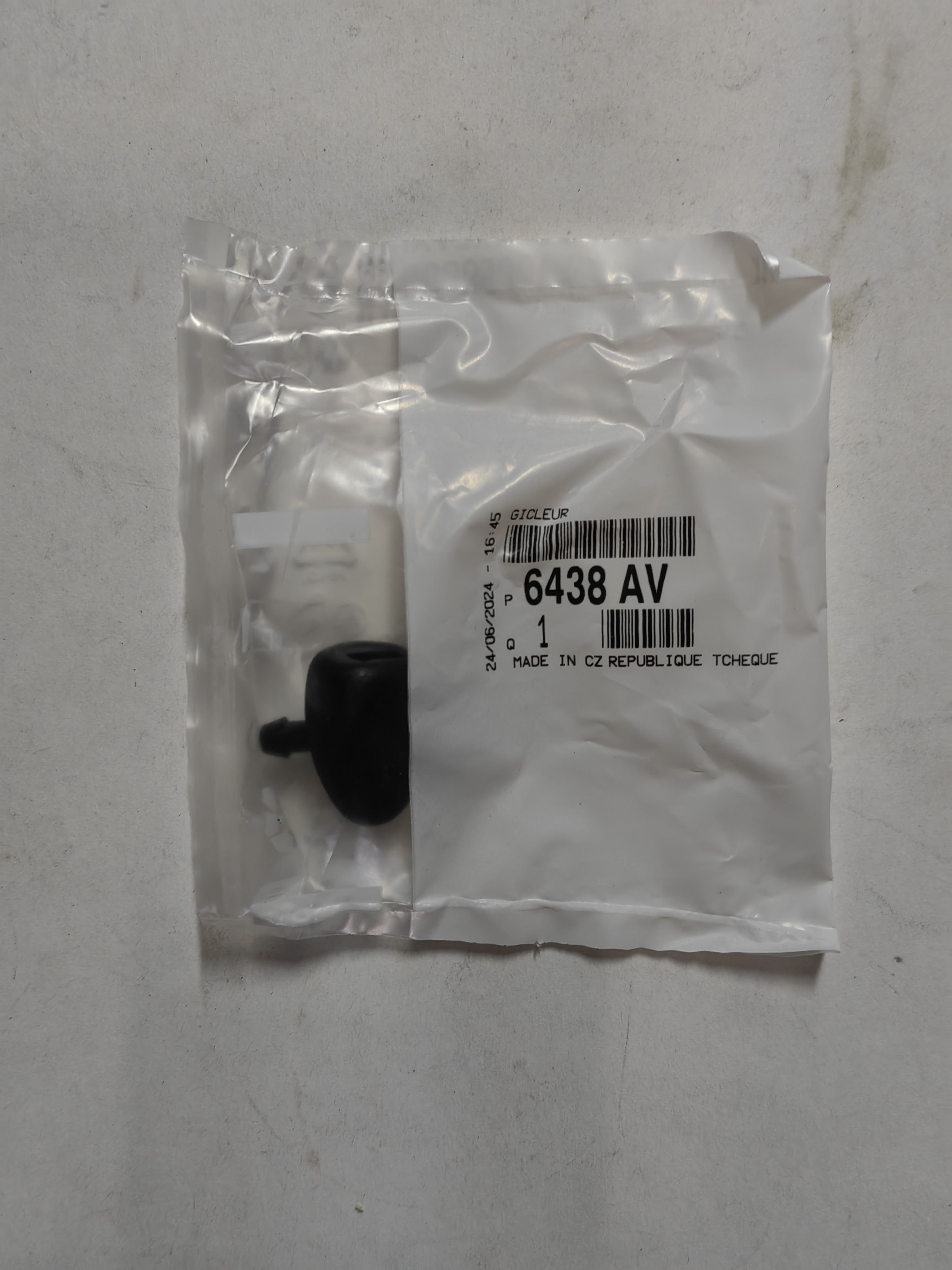 6438AV Citroen-Peugeot Форсунка омывателя лобового стекла PEUGEOT 206 ...