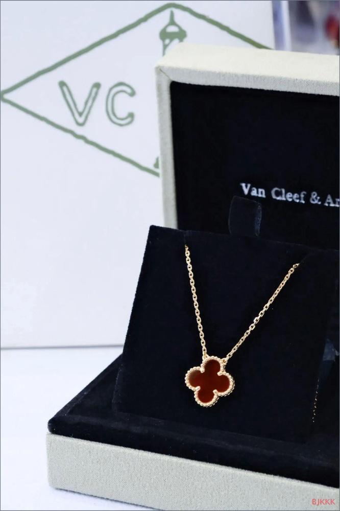 Van Cleef & Arpels Колье #1