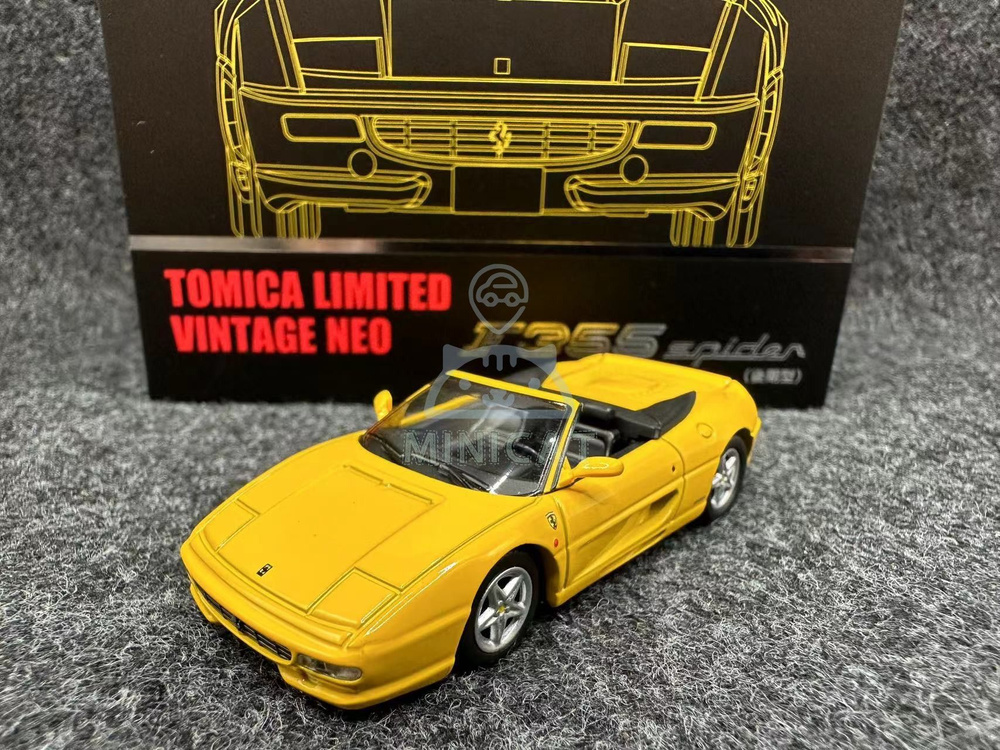 Машинка TAKARA TOMY Tomytec1/64 TLV Ferrari 365 GTS4 F355 Spider Model Toys #1