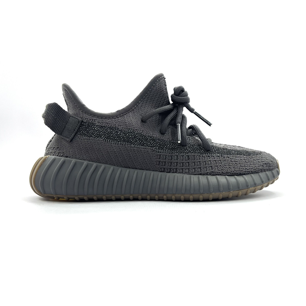 Кроссовки YEEZY - купить с доставкой по выгодным ценам в интернет ...