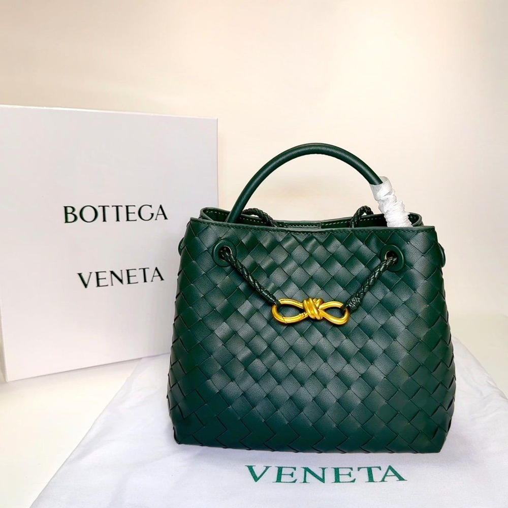 BOTTEGA VENETA Сумка на плечо #1