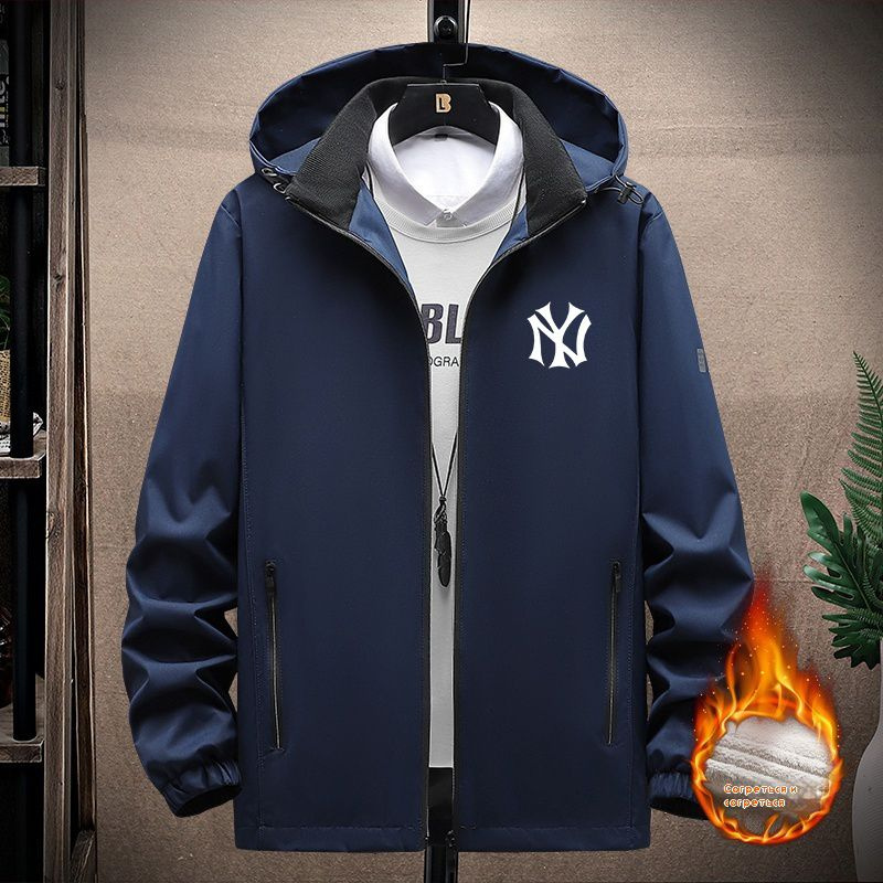 Костюм спортивный New York Yankees Boutique. Итальянская мода (журнал)  #1