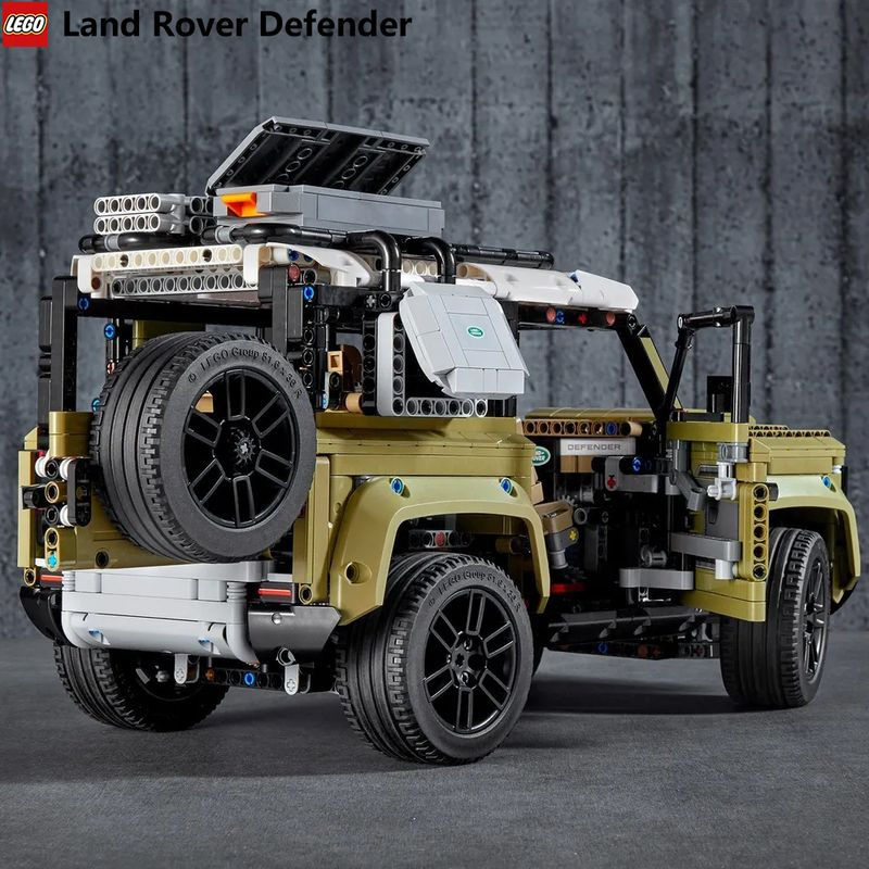 Конструктор Technic LEGO 42110 Land Rover Defender(лего 42110) #1