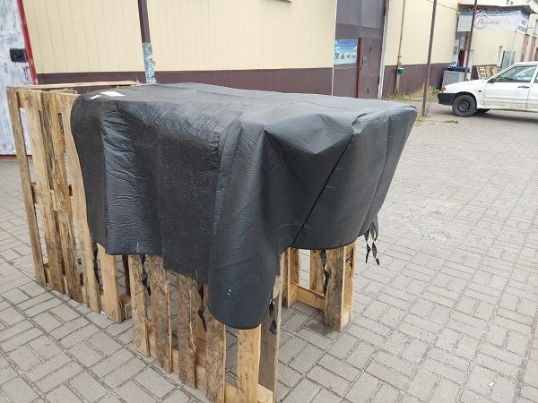 Утеплитель капота ЛТЗ-55 дв. Д-144 эластоискожа выносные фары #1
