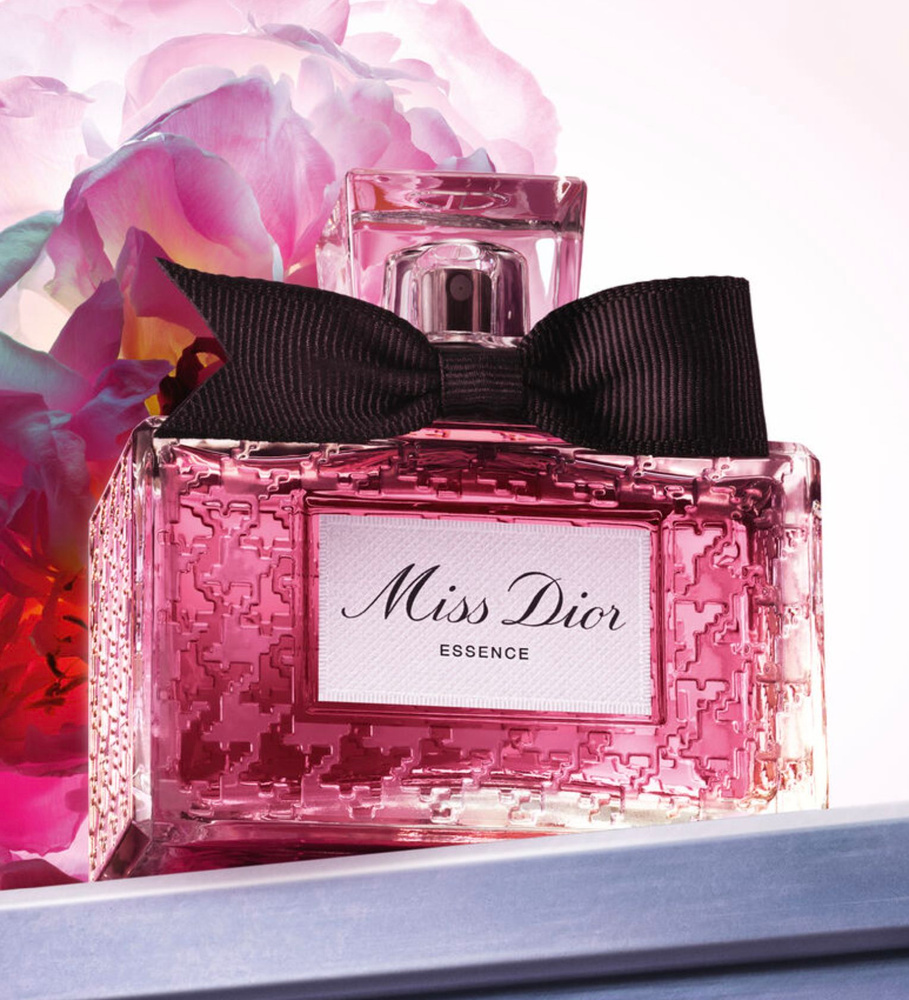 Dior Вода парфюмерная Miss Essence 80 мл купить на OZON по низкой
