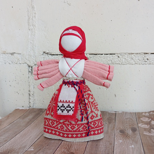 Тайная сила предков: почему куклы обереги на руси работают до сих пор