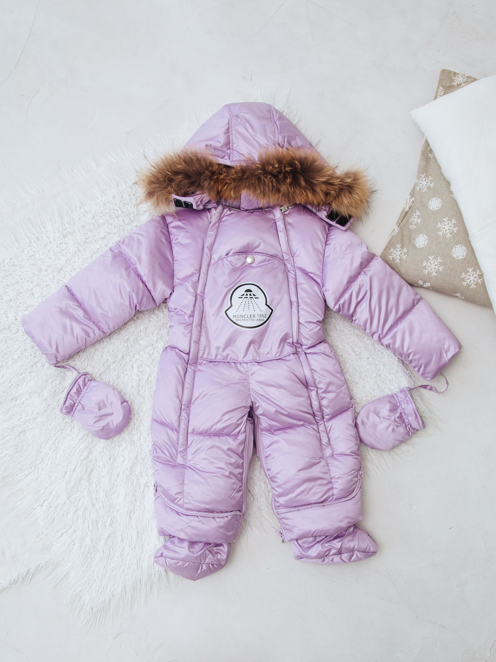 MONCLER キッズスキーオーバーオール4サイズ（104）Gore-Tex Комбинезон утепленный Девочки MONCLER, размер 68 розовый Зима