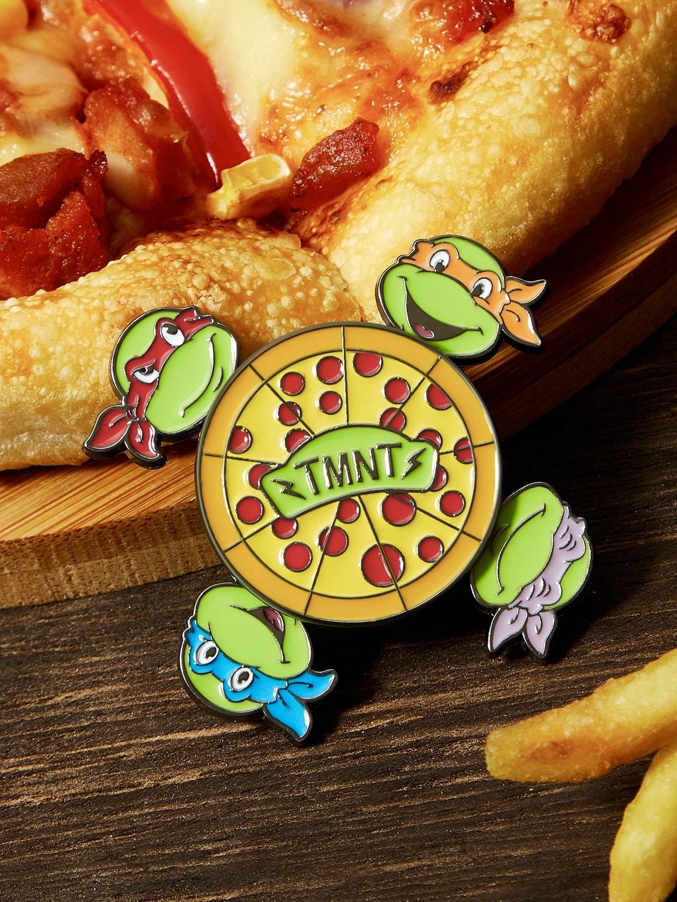 Черепашки-ниндзя / Teenage Mutant Ninja Turtles Пин Вращающаяся пицца команды