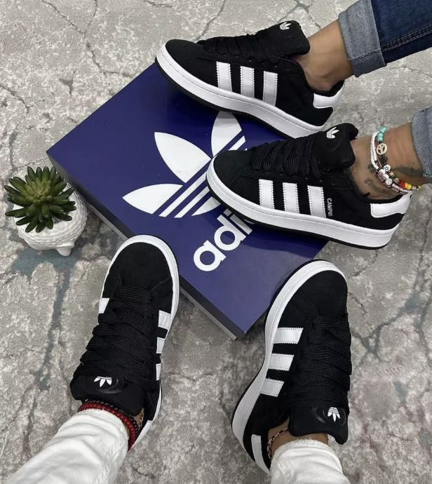 Кроссовки adidas #1