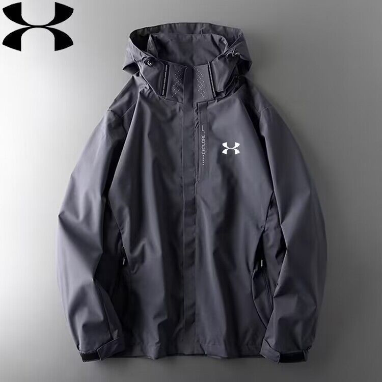 Комплект одежды Under Armour Boutique. Итальянская мода (журнал) #1