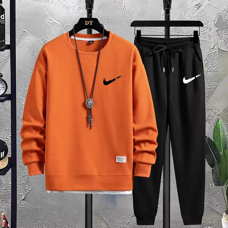 Костюм спортивный Nike #1