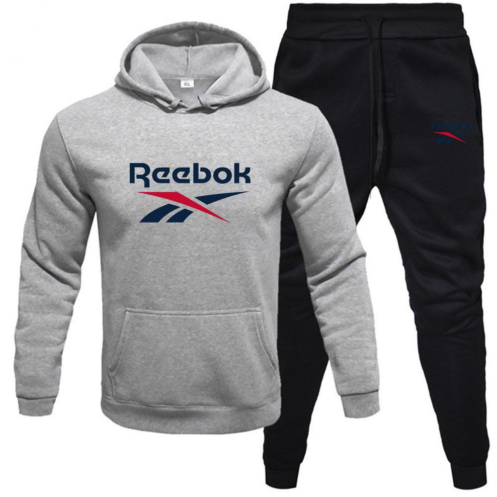 Костюм спортивный Reebok #1