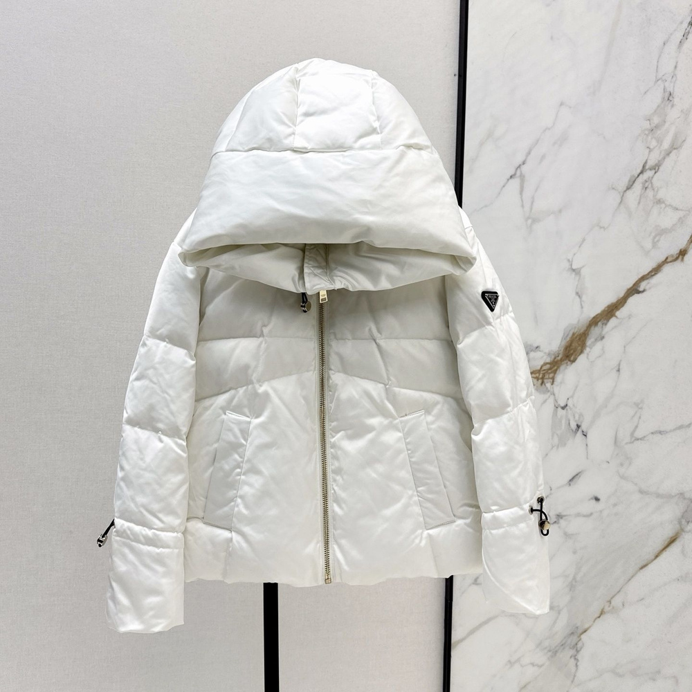 Пуховик Prada #1